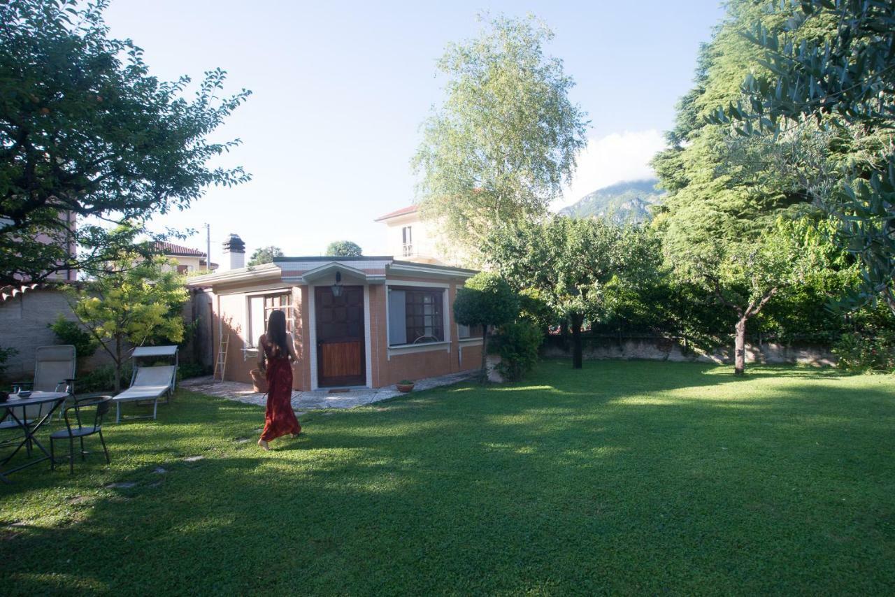 Casetta Del Molo Mandello del Lario Buitenkant foto