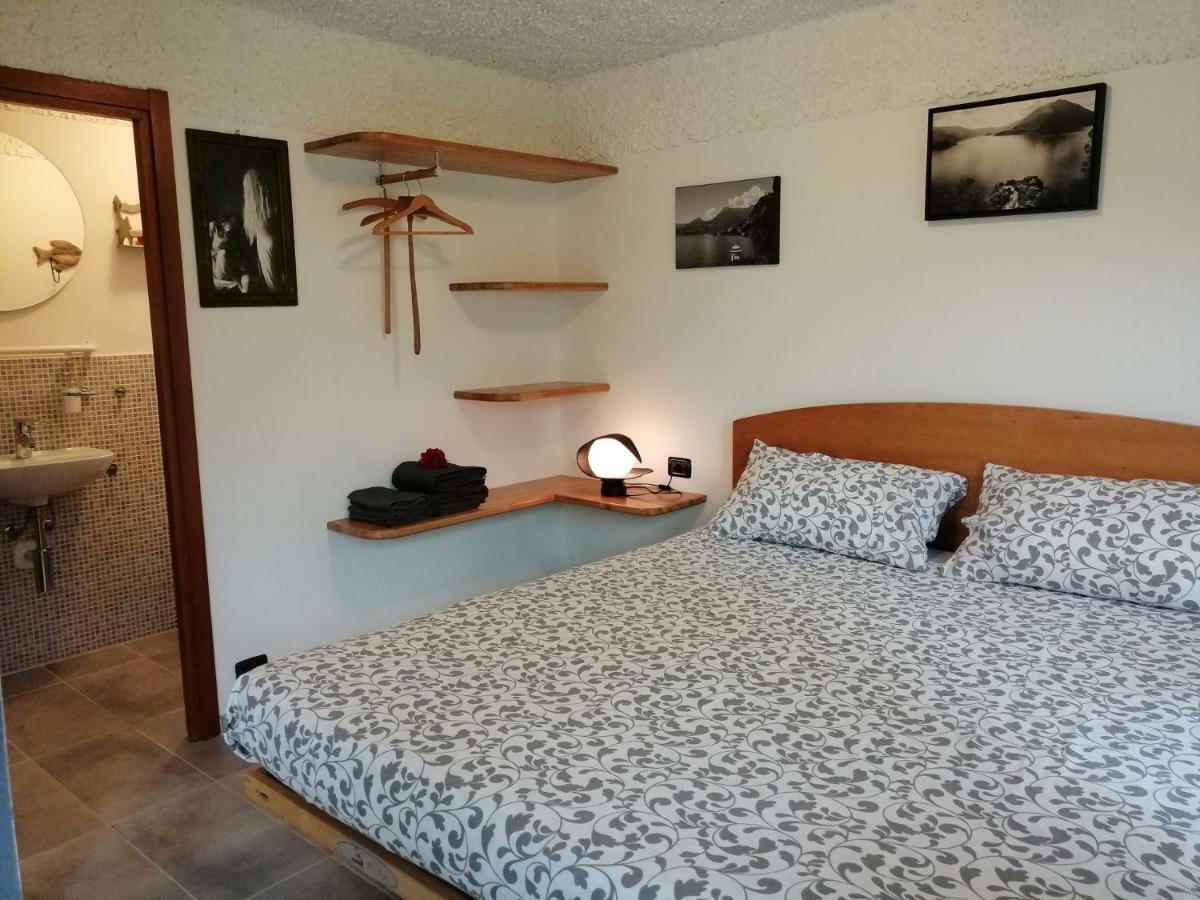 Casetta Del Molo Mandello del Lario Buitenkant foto